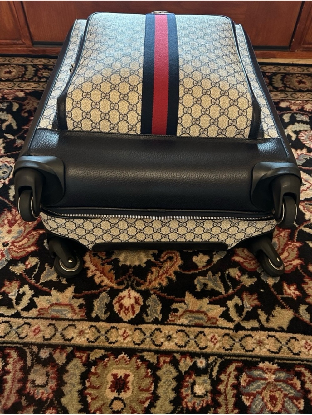 Gucci Savoy, GG Supreme suitcase, iconic blue/red web stripe made in Italy - Picture 7 of 12